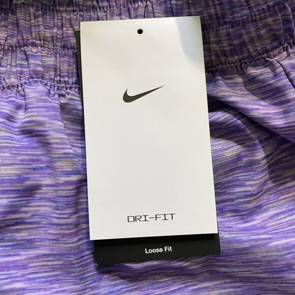 Lot Of 2 Nike Dri Fit Loose Fit Shorts - Picture 8 of 16